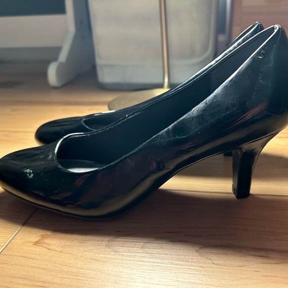 Life Stride Comfort Heels - Picture 2 of 4